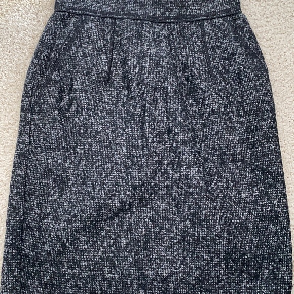 Dolce&Cabbana Skirt - Picture 2 of 7